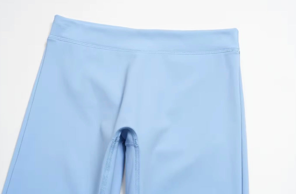 Capri à fente