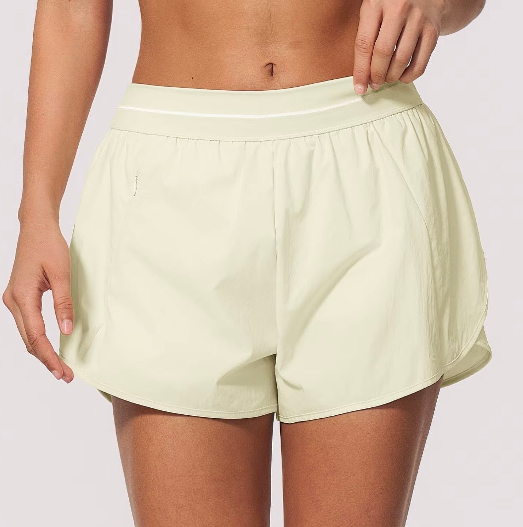 Short • Auréa